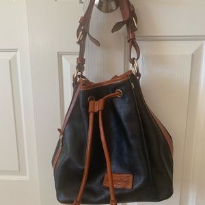 Dooney & Bourke Handbag